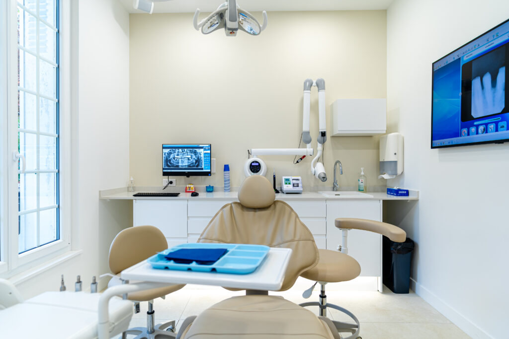 soins caries dr ludovic l isle adam x Facettes dentaires Dr Ludovic Zeitoun - Chirurgien-dentiste à L'Isle-Adam